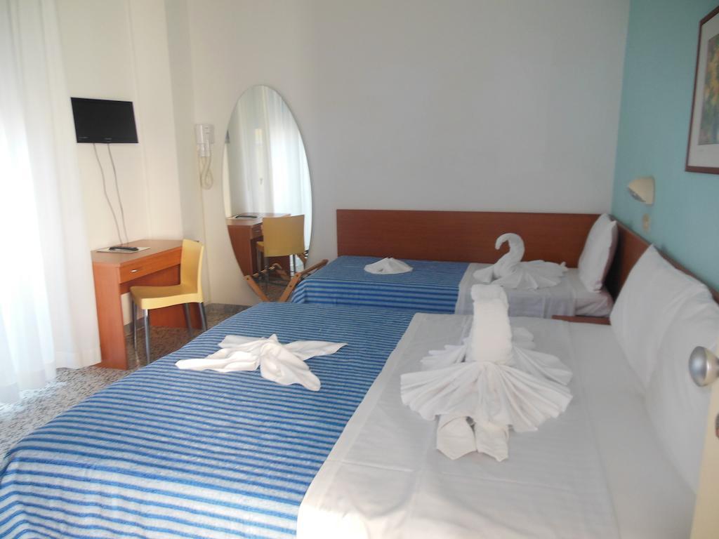 Hotel Edy Rimini Extérieur photo