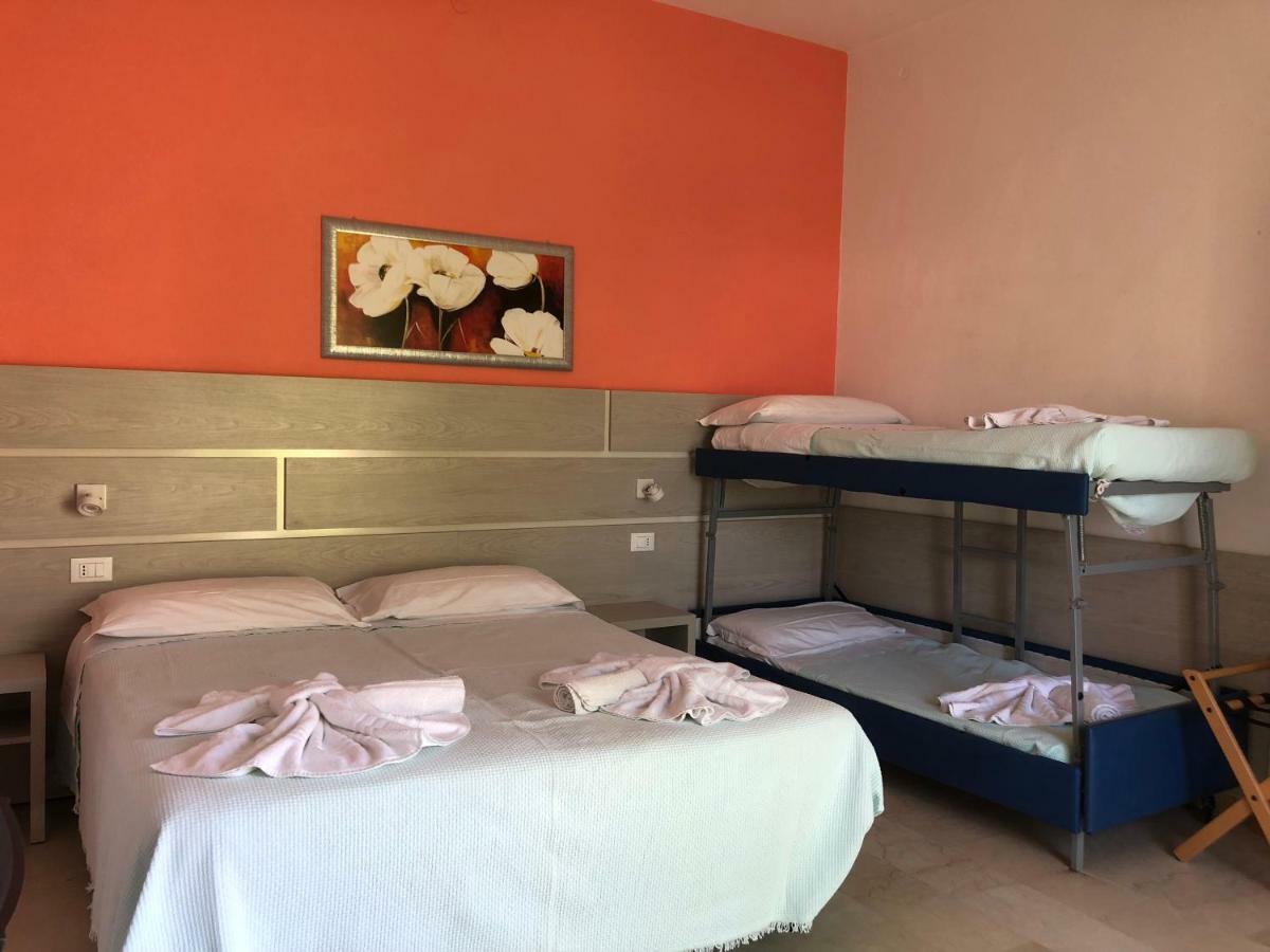 Hotel Edy Rimini Extérieur photo