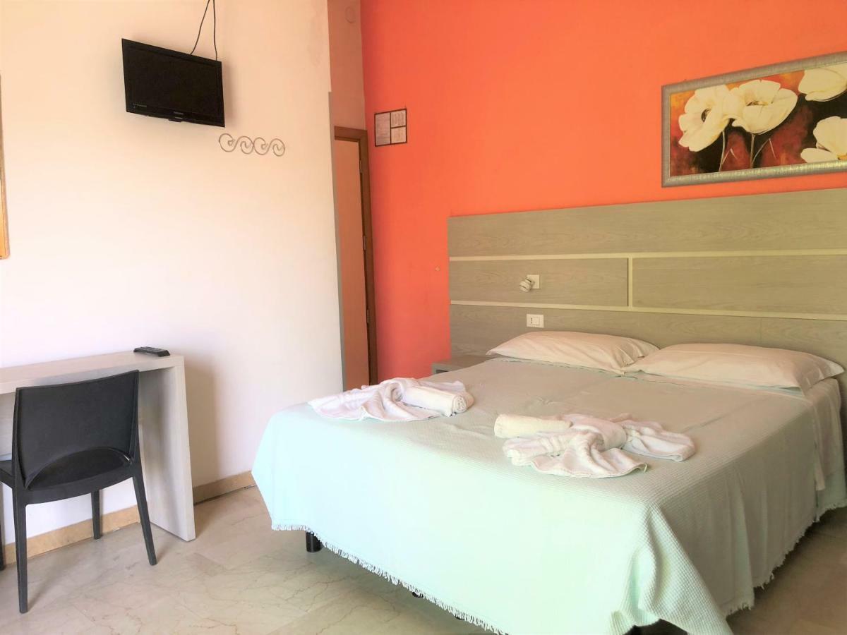 Hotel Edy Rimini Extérieur photo