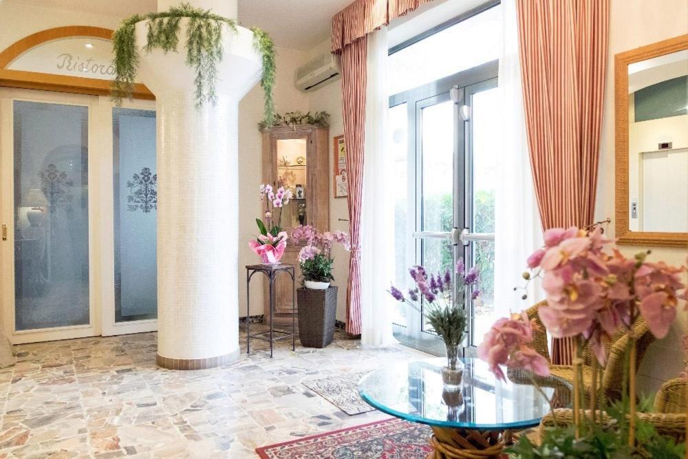 Hotel Edy Rimini Extérieur photo