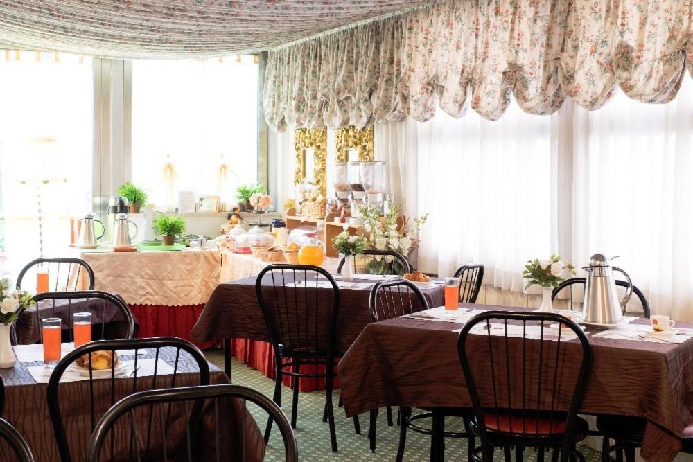 Hotel Edy Rimini Extérieur photo