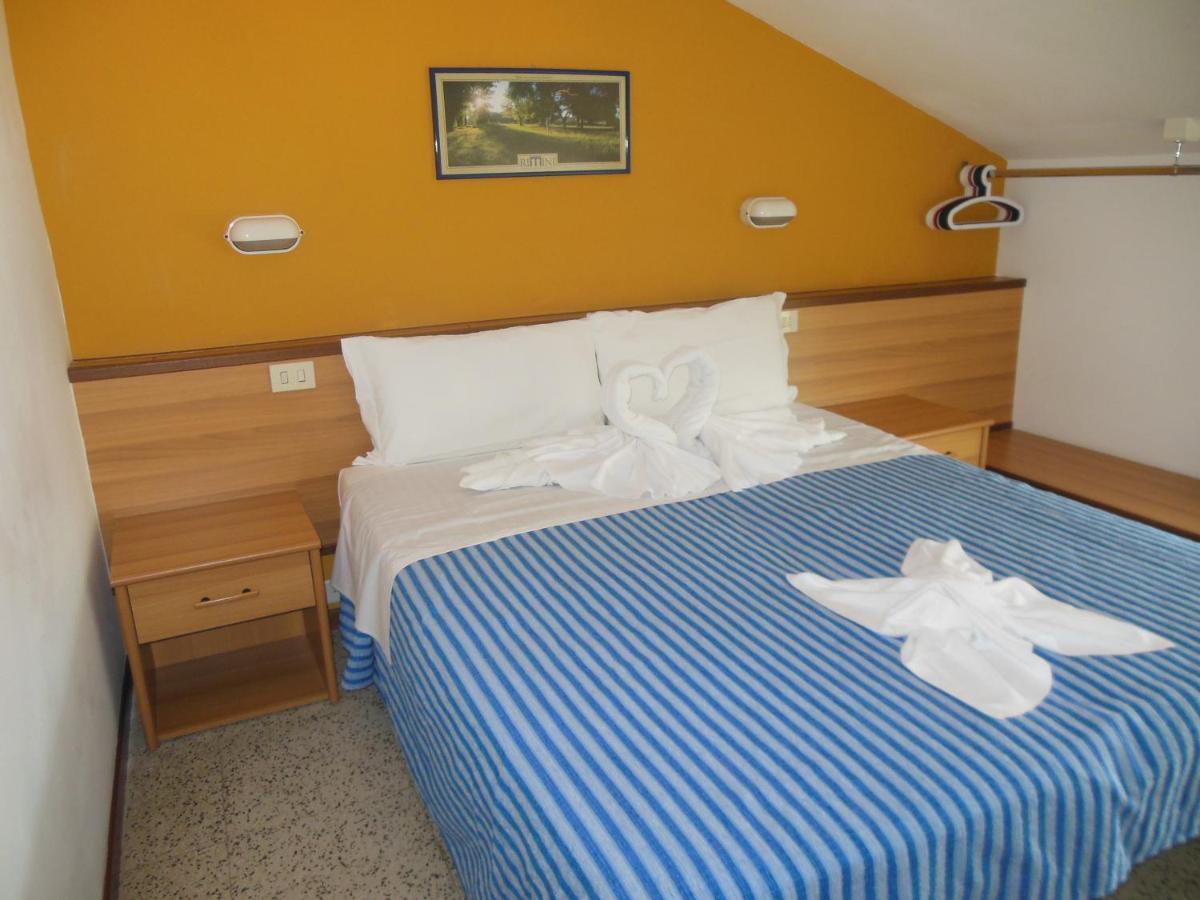 Hotel Edy Rimini Extérieur photo