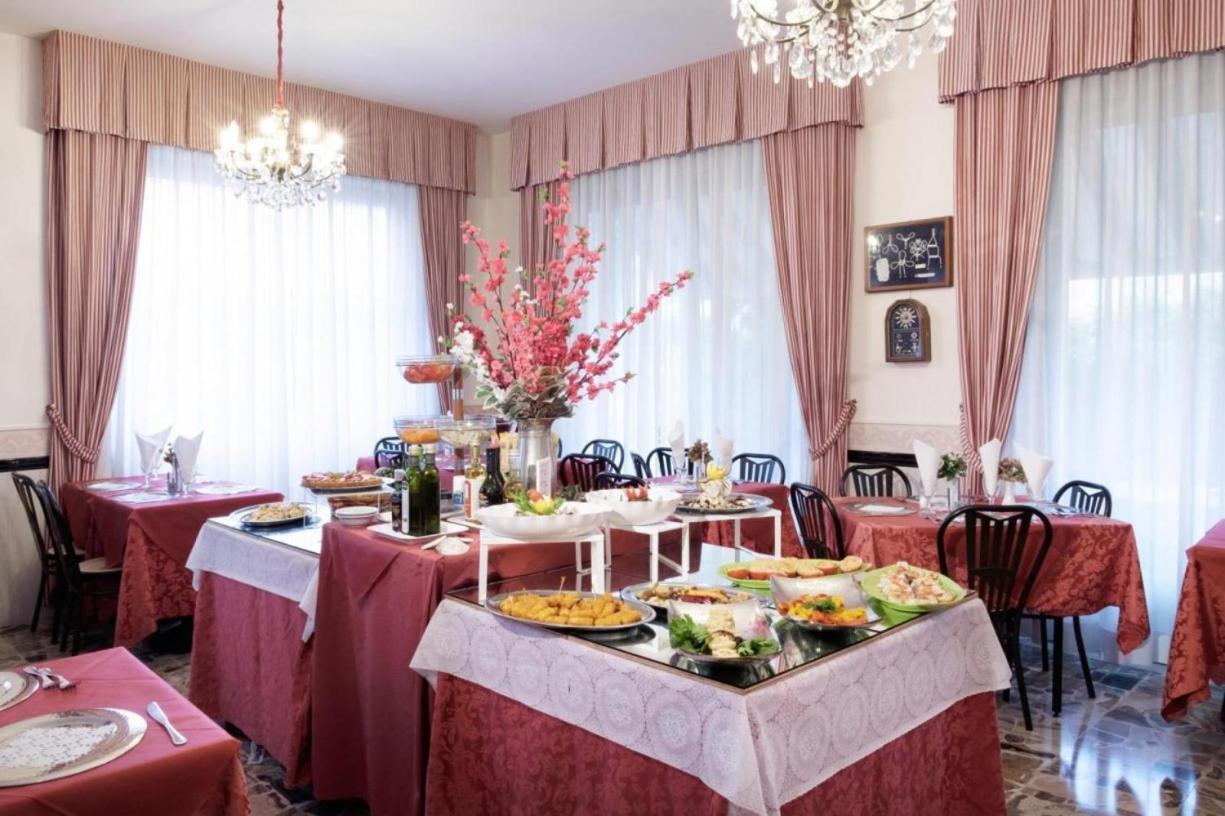 Hotel Edy Rimini Extérieur photo