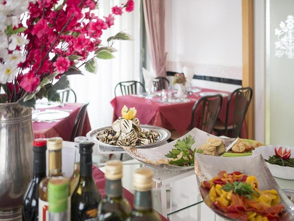 Hotel Edy Rimini Extérieur photo