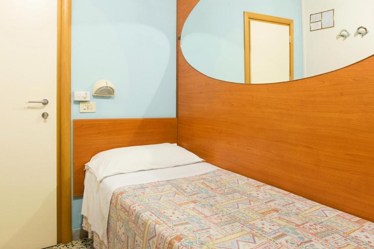 Hotel Edy Rimini Extérieur photo